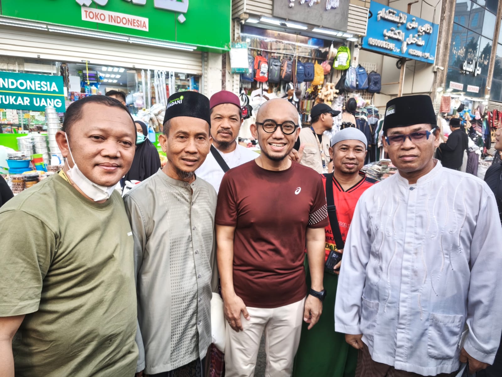 Wakil Kementerian Haji dan Umrah Menyambangi Jamaah Haji Bojonegoro di Makkah, Titip Pesan untuk Menjaga Fisik dan Meluruskan Niat Ibadah